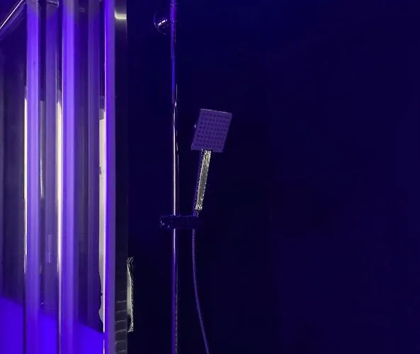 Bagatelle Naturiste Heliopolis Clim Ascenseur Vue Parking Privé Appartamento *